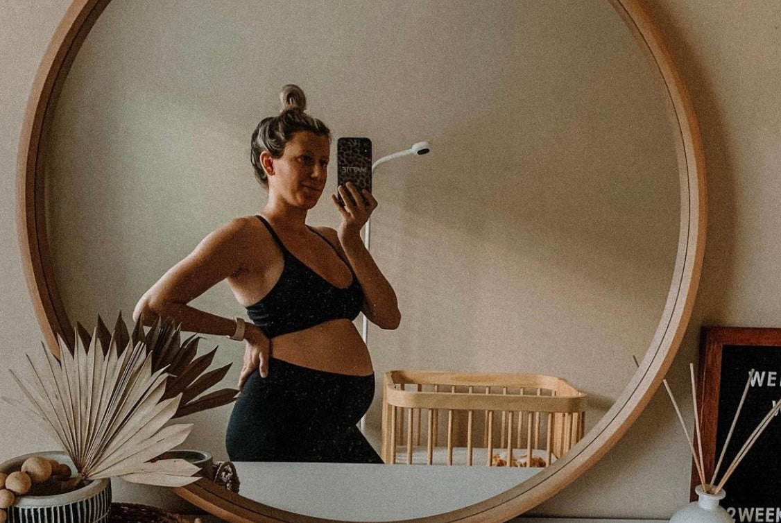 Sleeping during pregnancy: second trimester