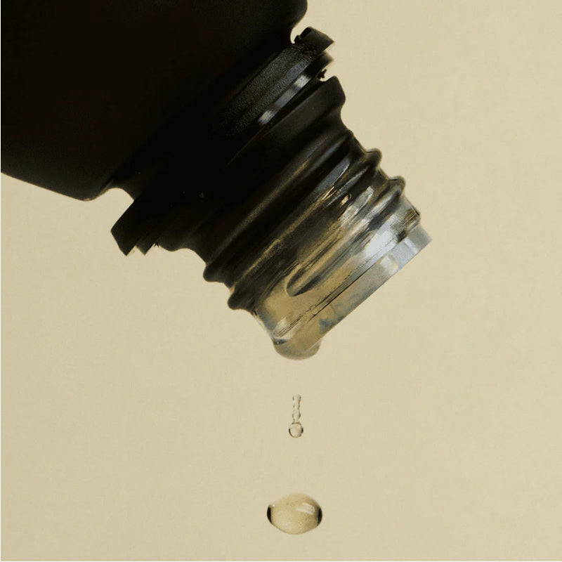 Vitruvi Sleep Essential Oil Blend dripping down